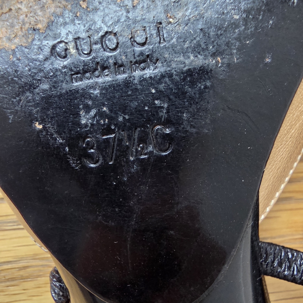 Gucci Women's Tan Leather Mules - Picture 7 of 8
